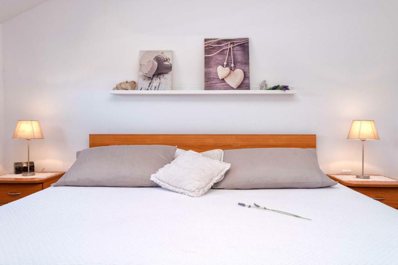 Anchor Apartments Stari Grad  Eksteriør billede